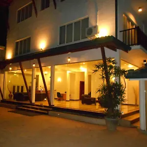 Hotel Onreech, Seeduwa